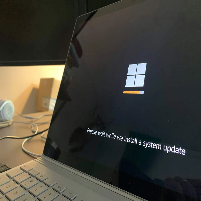 Địa Chỉ Sửa Máy Tính Bị Treo Logo Windows Tại Quận Tân Bình