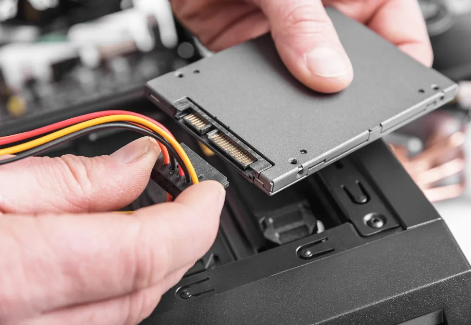 Địa Chỉ Sửa Laptop Không Nhận Ổ Cứng TPHCM Giá Rẻ