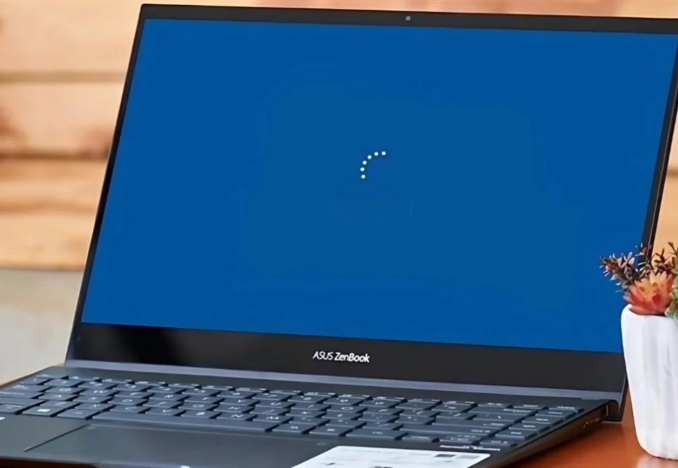 Địa Chỉ Sửa Laptop Lỗi Khởi Động Lại Liên Tục TPHCM