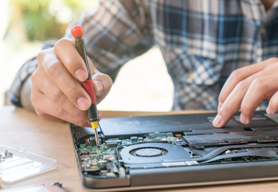 Địa Chỉ Sửa Laptop Tại Quận 12 – Gần Đây, Uy Tín