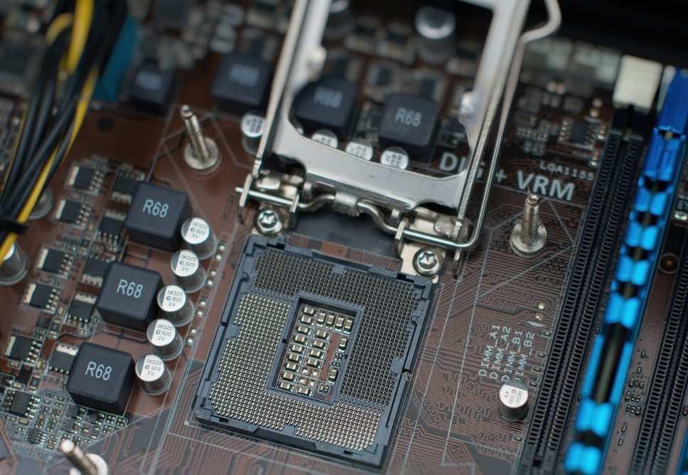 Địa Chỉ Sửa Máy Tính Bị Treo Quận 3 Uy Tín