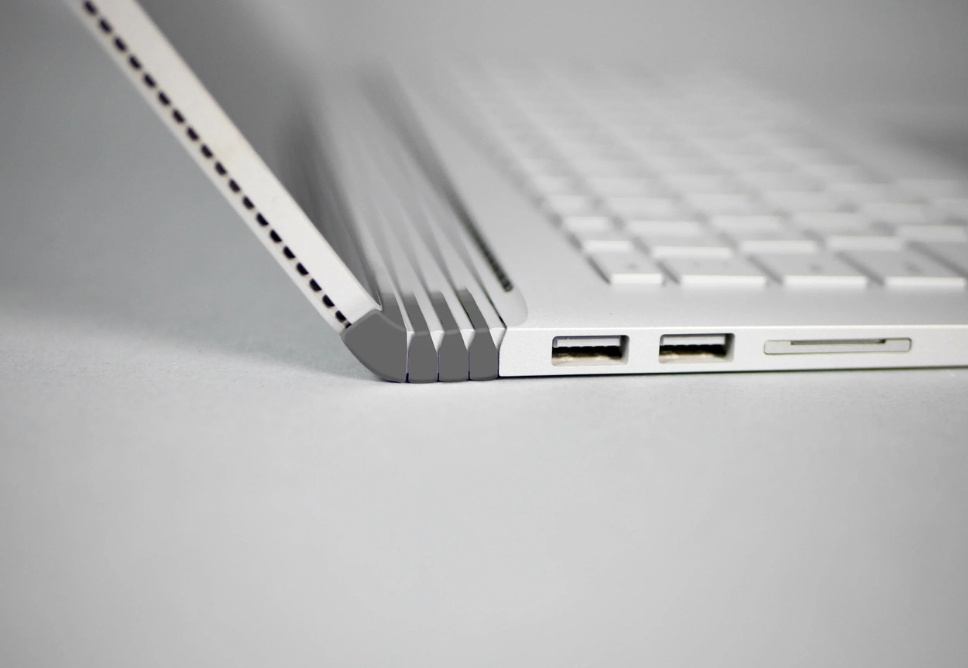 Địa Chỉ Thay Bản Lề Surface Quận Thủ Đức Chính Hãng