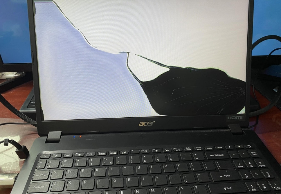 Địa Chỉ Thay Màn Hình Laptop Uy Tín Tại Quận 10