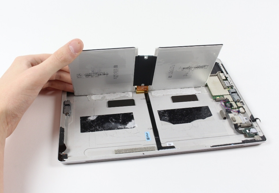 Địa Chỉ Thay Pin Surface Quận Thủ Đức Chính Hãng