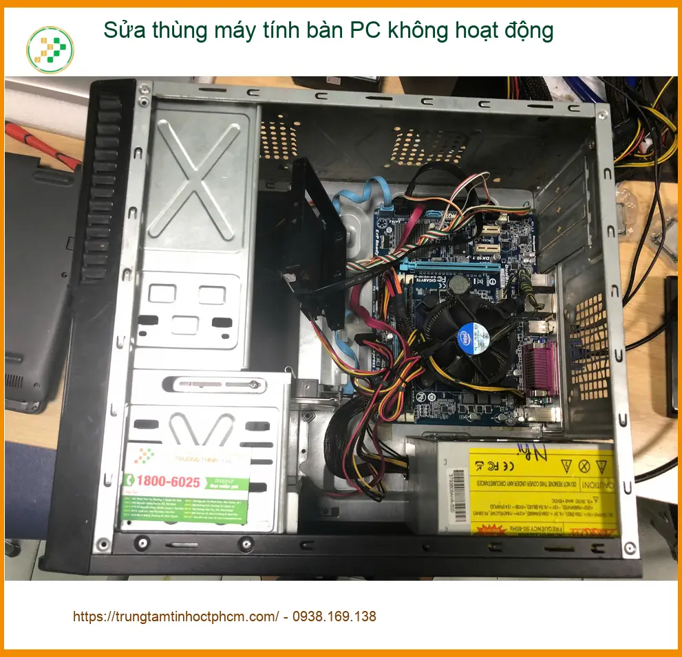 Anh Tùng shipper loay hoay tìm nơi sửa thùng máy tính bàn PC Quận Bình Tân ảnh thực tế 2
