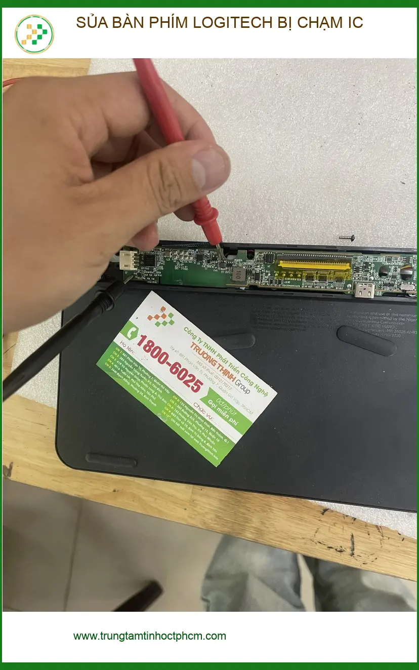 Nơi sửa bàn phím Logitech chạm IC Phú Nhuận - Cô Trang tìm thợ giỏi ảnh thực tế 1