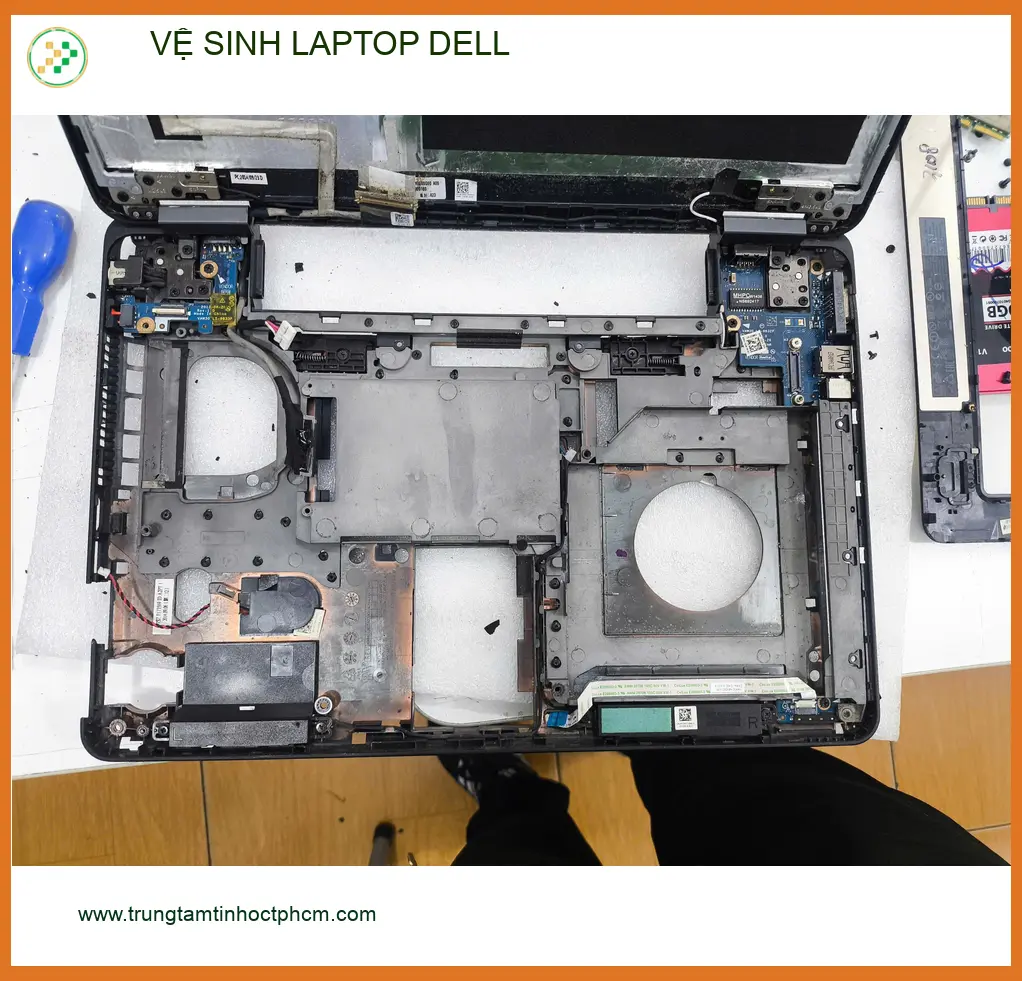 Bác Thanh lo lắng máy nóng - Dịch vụ Vệ sinh LAPTOP DELL Quận Gò Vấp uy tín ảnh thực tế 1