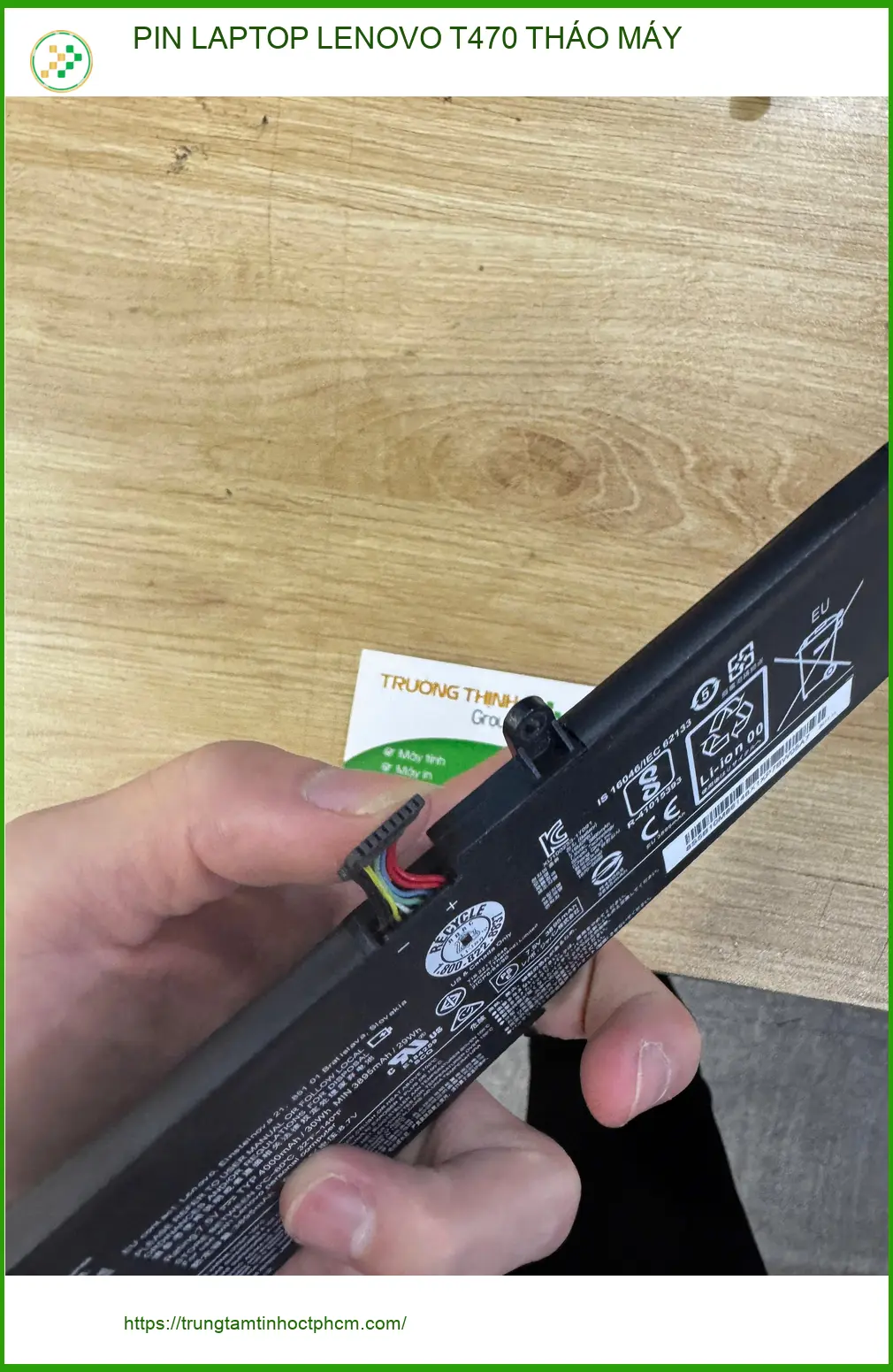 Chị Thúy văn phòng tìm chỗ thay pin laptop Lenovo T470 tháo máy Quận 10 ảnh thực tế 2