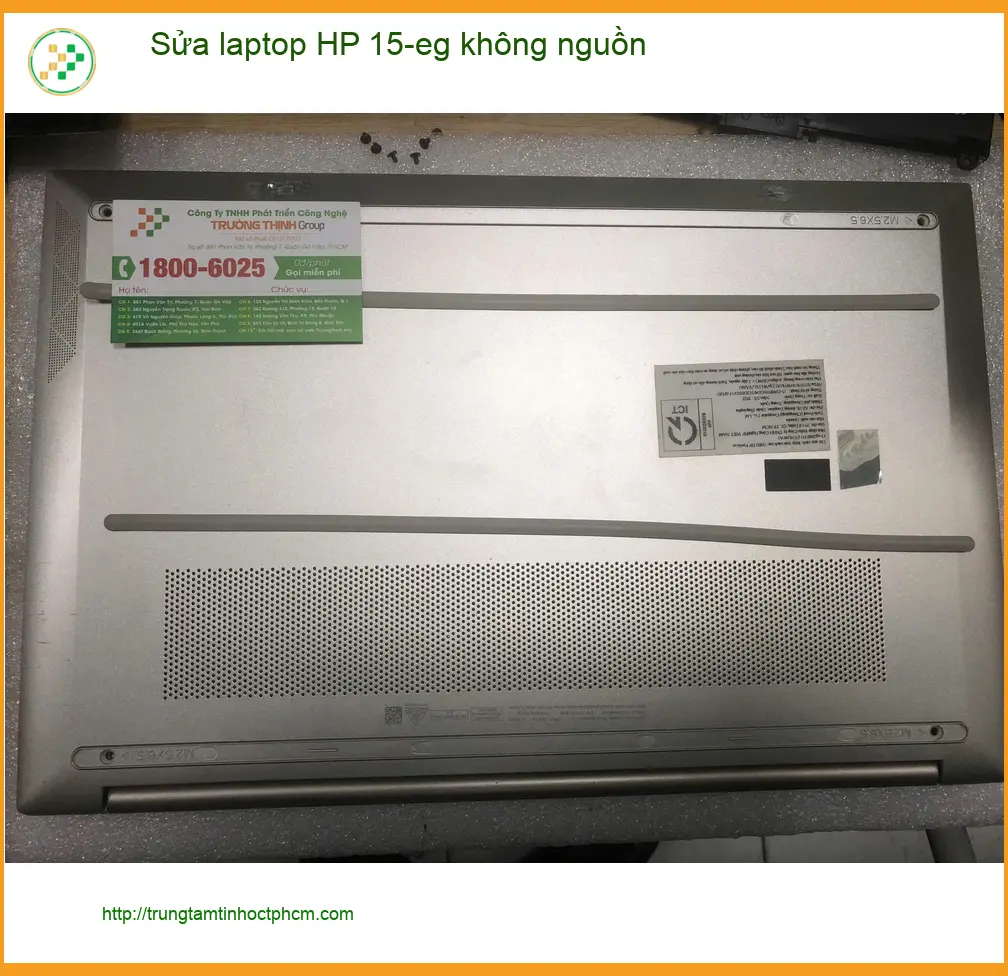 Anh Tùng gấp tìm tiệm sửa laptop HP 15-eg không nguồn Quận Bình Tân ảnh thực tế 2